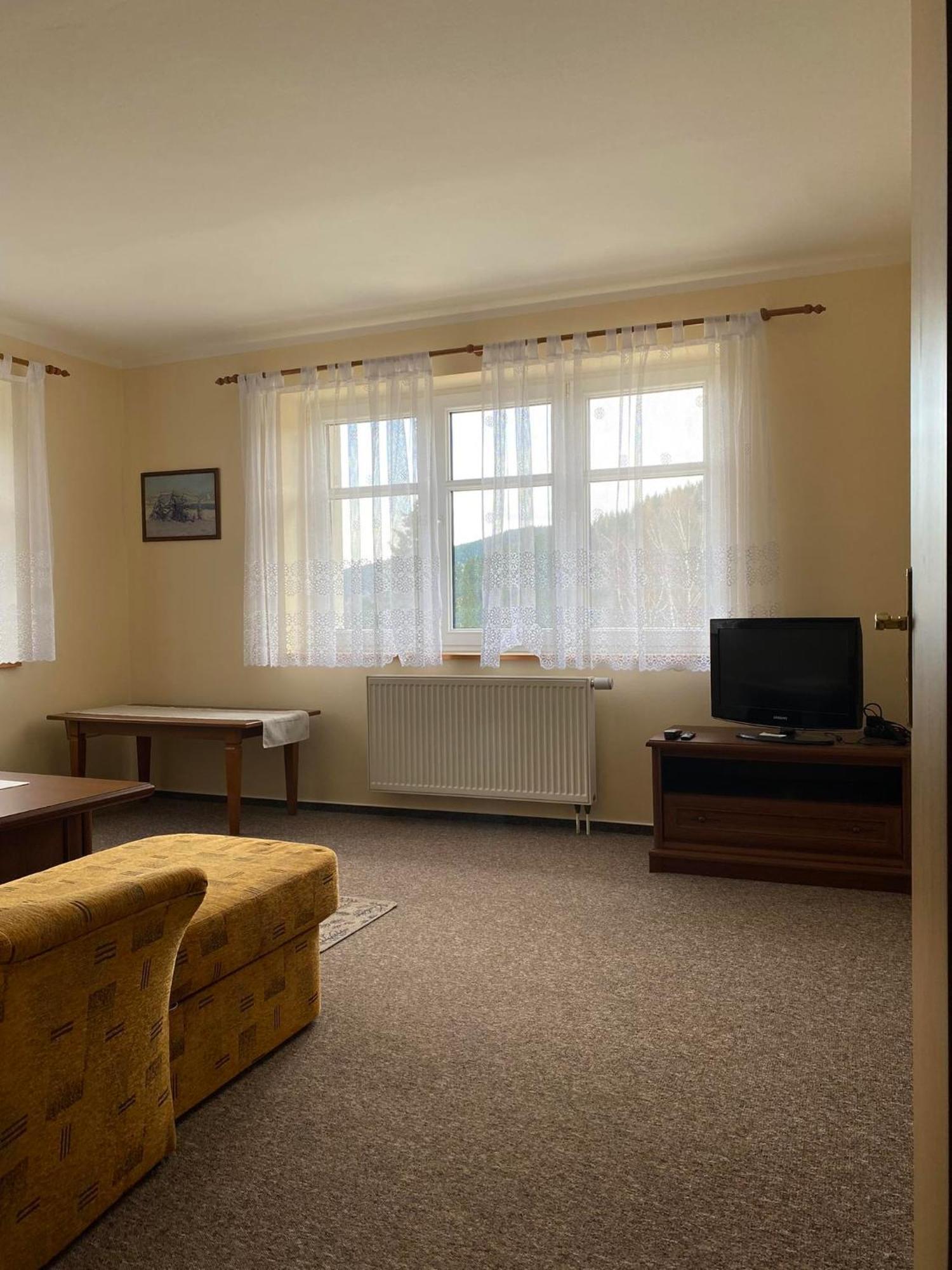 Apartment Okolo Pece Pec pod Snezkou Luaran gambar